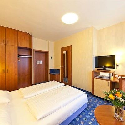 Novum Boulevard Hotel 3*